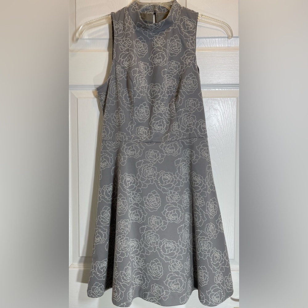 LC Lauren Conrad Folkloric‎ Dress Cutout Floral Fit and Flare Size 6